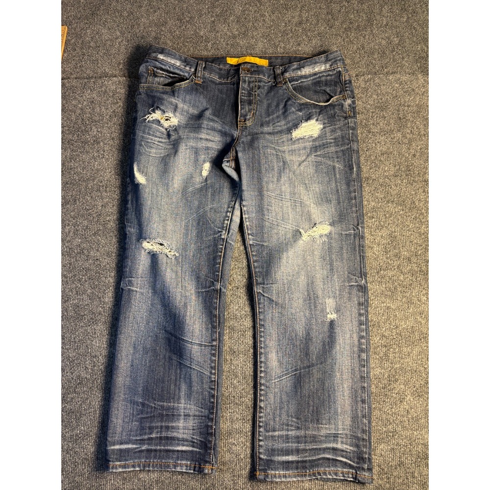 Refuge Straight Jeans Womens 11 Blue Denim Stretch Whiskered Mid Rise Distressed